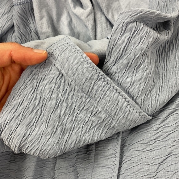 Lululemon Vinyasa Scarf *Crinkle Chambray - Picture 3 of 5